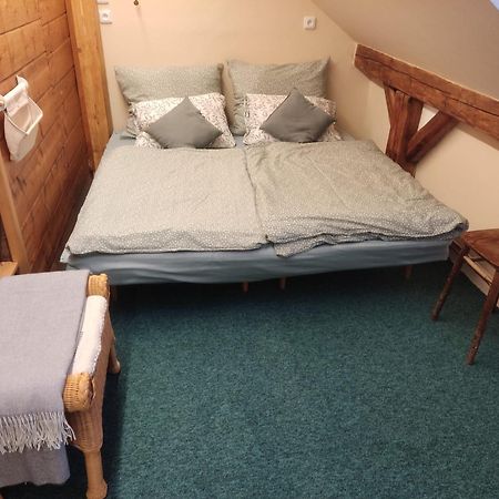 Apartment In Blossom Garden Nove Mesto pod Smrkem Esterno foto