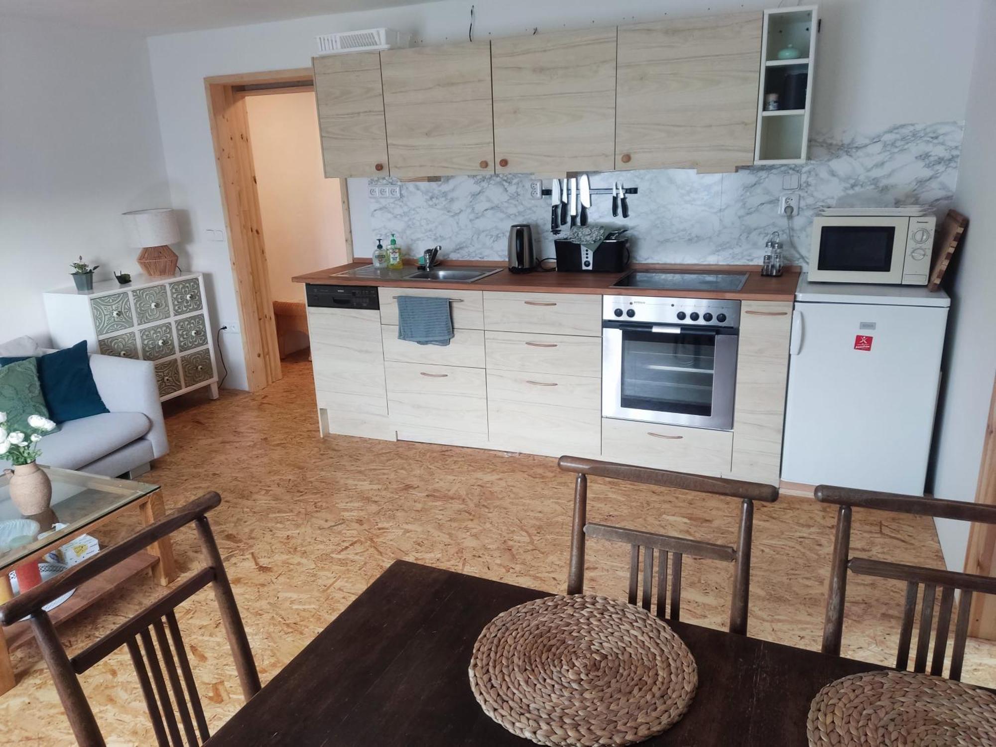 Apartment In Blossom Garden Nove Mesto pod Smrkem Esterno foto