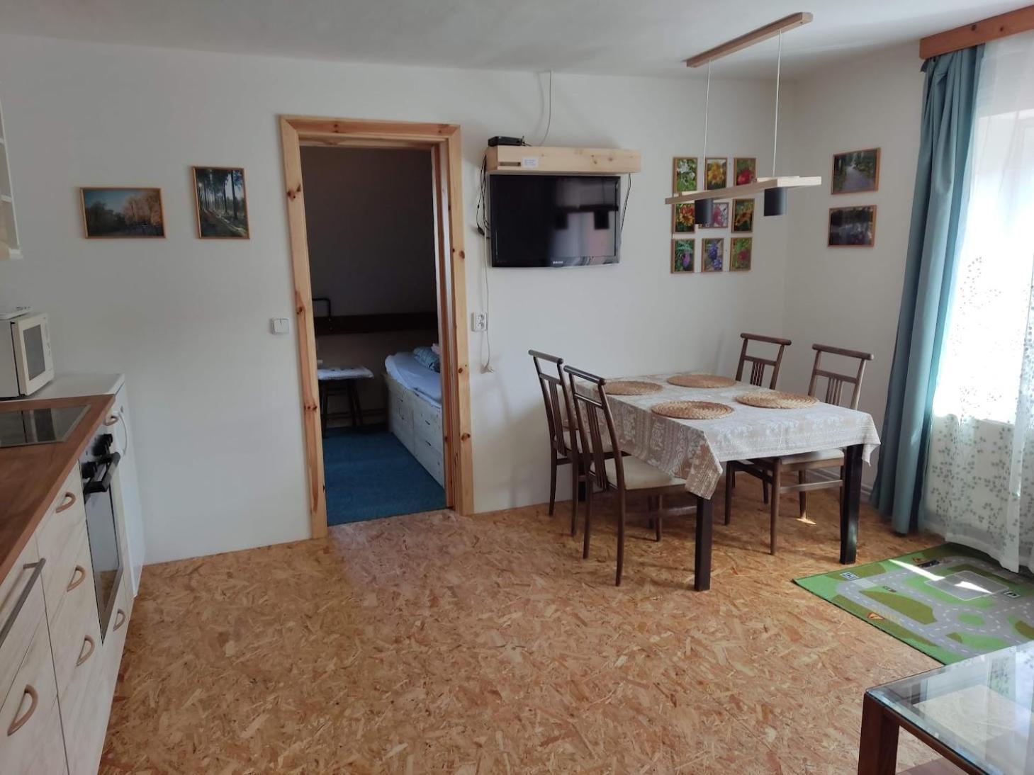 Apartment In Blossom Garden Nove Mesto pod Smrkem Esterno foto